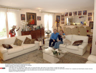 *Exclusif* Frank Alamo en famille chez lui a Bougival
