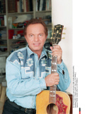 PARIS : FRANK ALAMO CHEZ LUI EN FAMILLE