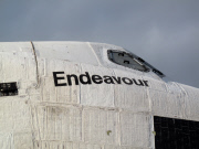 Shuttle Endeavour makes doughnut stop