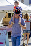 Colin Hanks is a proud dad!