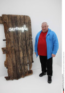 PARIS : Artiste Claude Leveque, Fiac 2012