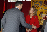 La Princesa Elena apoya a la Cruz Roja el dia de la banderita.
