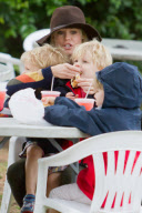 *EXCLUSIVE* Julie Bowen has her hands full at the Farmers Market