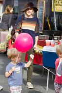 *EXCLUSIVE* Julie Bowen has her hands full at the Farmers Market