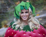 Jenny McCarthy Before Her Halloween Party