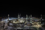 Muslims make haj pilgrimage