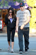 Ashton Kutcher and Mila Kunis : "Thank You For Loving Me"