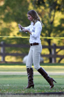 Exclusive... The Cast Of 'Revenge' Films On A Rifle Range 