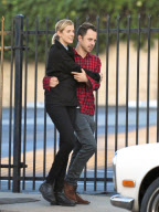 Giovanni Ribisi And Agyness Deyn Share A Kiss