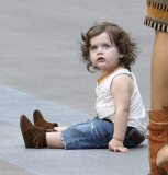 Rachel Zoe and family grab lunch in West Hollywood
