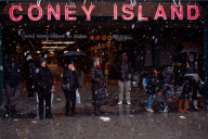 Nor'easter Snow Stoem Hits New York