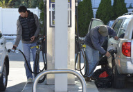 Gas stations ration fuel in New York