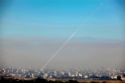 Three die after Palestinian rocket hits block of flats in Kiryat Malachi, Israel - 15 Nov 2012