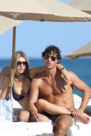 Rita Rusic and her Boyfriend get some quality Beach Time in Miami