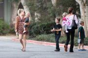 *EXCLUSIVE* Kate Hudson shows Bingham some Love