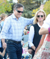 Mitt Romney Enjoys Disneyland With His Family