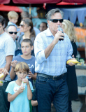 Mitt Romney Enjoys Disneyland With His Family