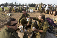 Israeli soldiers pray