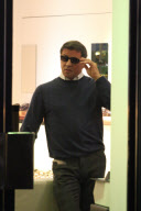 xclusif_Sylvester Stallone, with Jennifer and Sophia, did some shopping for his daugther .Sophia will participate at Bal des Débutantes at Crillon hotel on Saturday night.