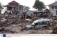 EARTHQUAKE AND TSUNAMI DISASTER, PHUKET, THAILAND - 28 DEC 2004