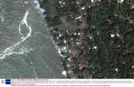 SATELLITE PHOTOGRAPHS SHOWING TSUNAMI STRIKING COAST SOUTH OF COLOMBO, SRI LANKA - 26 DEC 2004