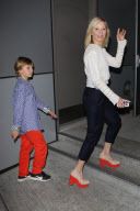 Anne Heche says Hello at the Nokia Theatre