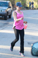 Jenna Dewan: Cab for three please!