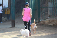 Jenna Dewan: Cab for three please!