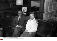 FRA< CHIRAC DANS SON CHATEAU DE BITY APRES LES ELECTIONS CANTONALES