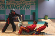 The Fighting Crocodile Show, Joko Tingkir Arena, Bekasi, West Java, Indonesia - 25 Nov 2012