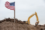 Devasted Rockaways brings out best in volunteers