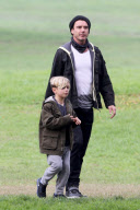 Gwen Stefani and Gavin Rossdale get some Quality Alone Time at the Park