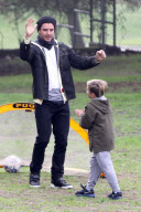 Gwen Stefani and Gavin Rossdale get some Quality Alone Time at the Park