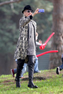 Gwen Stefani and Gavin Rossdale get some Quality Alone Time at the Park