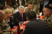 Gauck visits German troops in Afghanistan