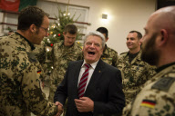 Gauck visits German troops in Afghanistan