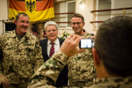 Gauck visits German troops in Afghanistan