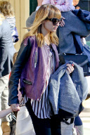 *EXCLUSIVE* Joel & Nicole: Children's Holiday Play!