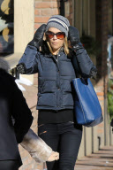 Lori Loughlin and the family head into Aspen for Lunch