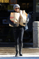 *EXCLUSIVE* Lori Loughlin picks up a big load of groceries at the City Market