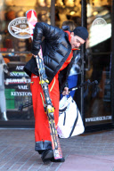 *EXCLUSIVE* Antonio Banderas shows off his Skiing Skills in Aspen