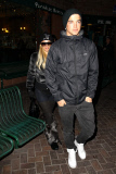 Paris Hilton and River Viiperi warm up at Paradise Bakery
