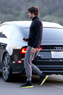 *EXCLUSIVE* Orlando Bloom takes in the Morning Sunrise