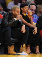 Rihanna and Chris Brown : Merry Christmas!