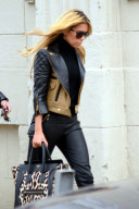 Sylvie Van der Vaart unterwegs in Hamburg