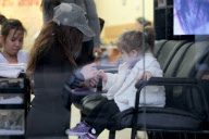 Ariel Winter makes a Girls' Trip to the Nail Salon