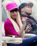 Nicki Minaj Gets Pampered Wearing Head To Toe Pink