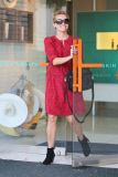 Reese Witherspoon: Happy and Leggy in Red!