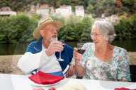 PORTRAIT - Roger Whittaker in Saint-Cirq-Lapopie (Homestory)