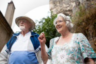 PORTRAIT - Roger Whittaker in Saint-Cirq-Lapopie (Homestory)